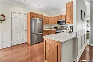 182 Summerfield Gardens, Shelton, CT 06484 - Photo 12