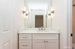 33 Strathmore Ln, Norwalk, CT 06880 - Photo 24
