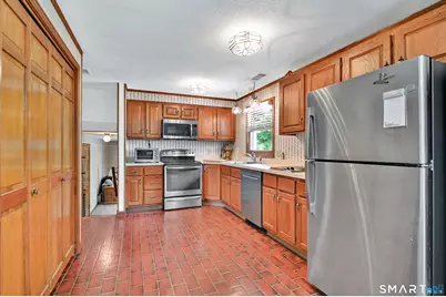 96 Woods Hollow Road, Suffield, CT 06093 - Photo 10