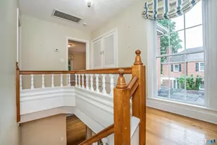 1040 Farmington Ave, West Hartford, CT 06107 - Photo 18