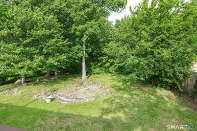 49 Tudor Lane, Naugatuck, CT 06770 - Photo 16