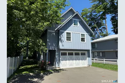 17 Oenoke Place #REAR Home, Stamford, CT 06907 - Photo 2