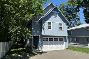 17 Oenoke Pl, Stamford, CT 06907 - Photo 2