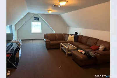 17 Oenoke Place #REAR Home, Stamford, CT 06907 - Photo 14