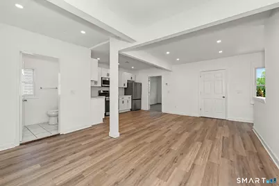 30 Dora Street, Stamford, CT 06902 - Photo 10