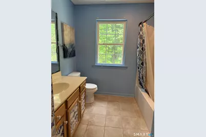 25 Meg Way, Windsor Locks, CT 06096 - Photo 20
