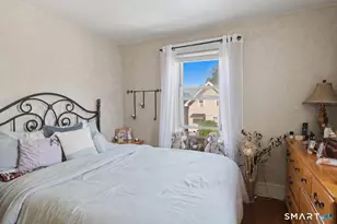 35 Faucett St, Stamford, CT 06906 - Photo 14