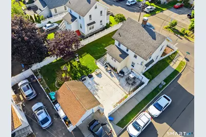 35 Faucett Street, Stamford, CT 06906 - Photo 24
