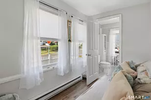 35 Faucett St, Stamford, CT 06906 - Photo 2