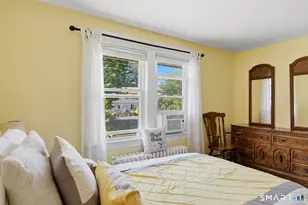 35 Faucett St, Stamford, CT 06906 - Photo 10