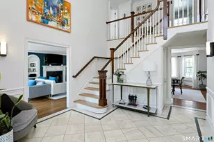 40 Willowmere Cir, Greenwich, CT 06878 - Photo 4