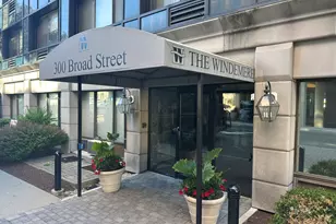 300 Broad St, Stamford, CT 06902 - Photo 8