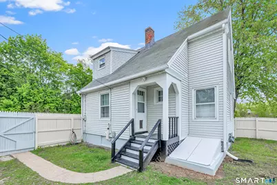 106 Brookdale Lane, Waterbury, CT 06705 - Photo 1