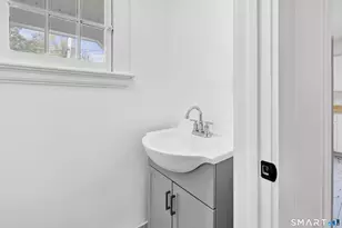 106 Brookdale Ln, Waterbury, CT 06705 - Photo 16