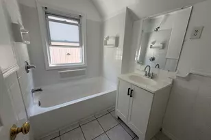 116 Hastings St, Bridgeport, CT 06610 - Photo 14