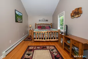 154 Meeting House Hill Rd, Durham, CT 06422 - Photo 14