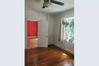 606 Wilmot Avenue #4, Bridgeport, CT 06607 - Photo 6
