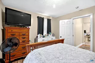 88 Church St, Enfield, CT 06082 - Photo 14