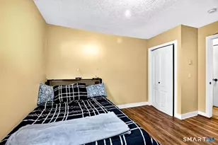 88 Church St, Enfield, CT 06082 - Photo 10