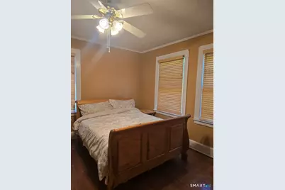 197 Ridgefield Street, Hartford, CT 06112 - Photo 20