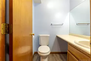 22 Windwood Dr, Windsor Locks, CT 06096 - Photo 34