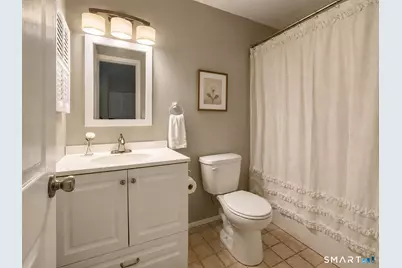 63 Heather Ridge #63, Shelton, CT 06484 - Photo 8