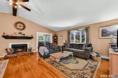 93 Court Street, Cromwell, CT 06416 - Photo 8
