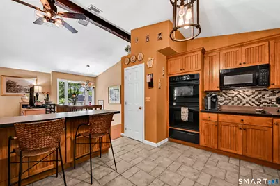 93 Court Street, Cromwell, CT 06416 - Photo 4