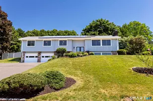 50 Horizon Cir, South Windsor, CT 06074 - Photo 2