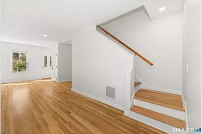 23 Dolsen Place, Stamford, CT 06901 - Photo 10