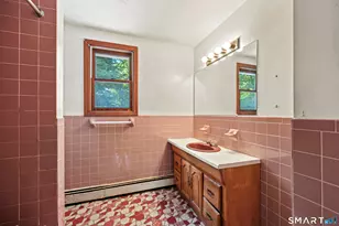 521 W Wolcott Ave, Windsor, CT 06095 - Photo 34