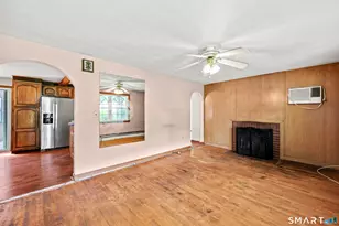 521 W Wolcott Ave, Windsor, CT 06095 - Photo 12