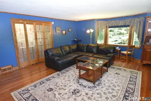 244 Chestnut Hill Rd, Glastonbury, CT 06033 - Photo 18