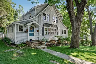 107 Knapp St, Stamford, CT 06907 - Photo 1