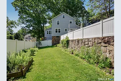 107 Knapp Street, Stamford, CT 06907 - Photo 28