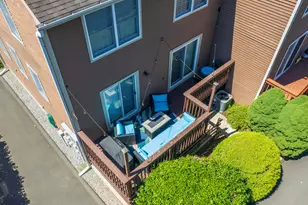 584 Hope St, Stamford, CT 06907 - Photo 28