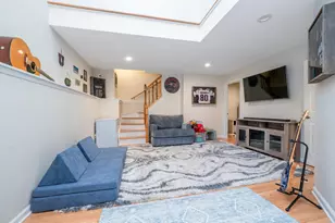 584 Hope St, Stamford, CT 06907 - Photo 20