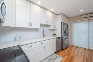 584 Hope St, Stamford, CT 06907 - Photo 8