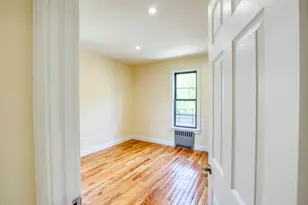 180 Willow St, Waterbury, CT 06710 - Photo 10