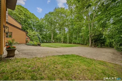 18 South Road, Bozrah, CT 06334 - Photo 32