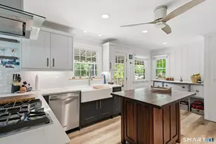 542 Halladay Ave W, Suffield, CT 06078 - Photo 14