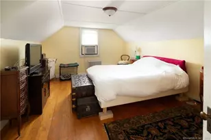 22 Walton St, Salisbury, CT 06039 - Photo 16