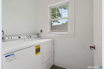 321 Glenbrook Road, Stamford, CT 06906 - Photo 14