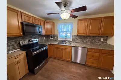 23 Brickyard Road, Farmington, CT 06032 - Photo 2