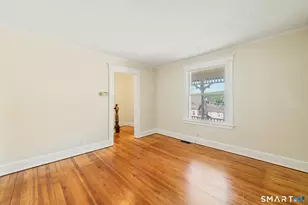29 Sprague St, Waterbury, CT 06704 - Photo 12