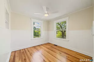 29 Sprague St, Waterbury, CT 06704 - Photo 2