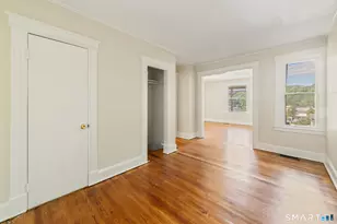 29 Sprague St, Waterbury, CT 06704 - Photo 10