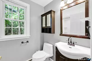 23 Berkshire Way, Simsbury, CT 06070 - Photo 28