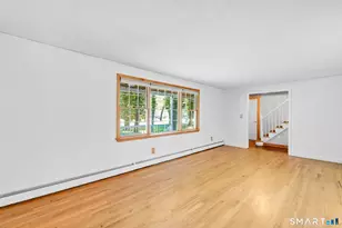 23 Berkshire Way, Simsbury, CT 06070 - Photo 6