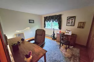 895 Matthews St, Bristol, CT 06010 - Photo 8